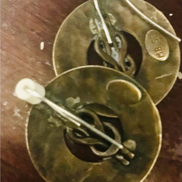 SFBaer signed vintage, one of a kind round unique earrings. Approximately 1 1/2” - Picture 3 of 7